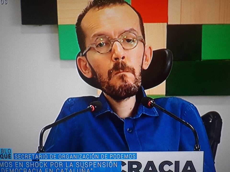 La rueda de prensa de este indigente mental es para enmarcar y TVE le dedica esta mañana su tiempo