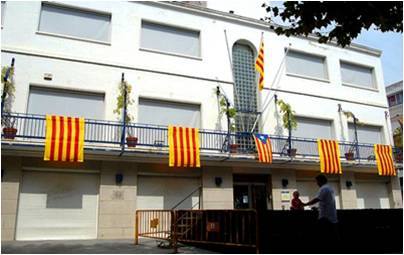 Para cuándo la aplicación de la Ley de banderas y la reposición del orden constitucional en cataluña... y en toda España.