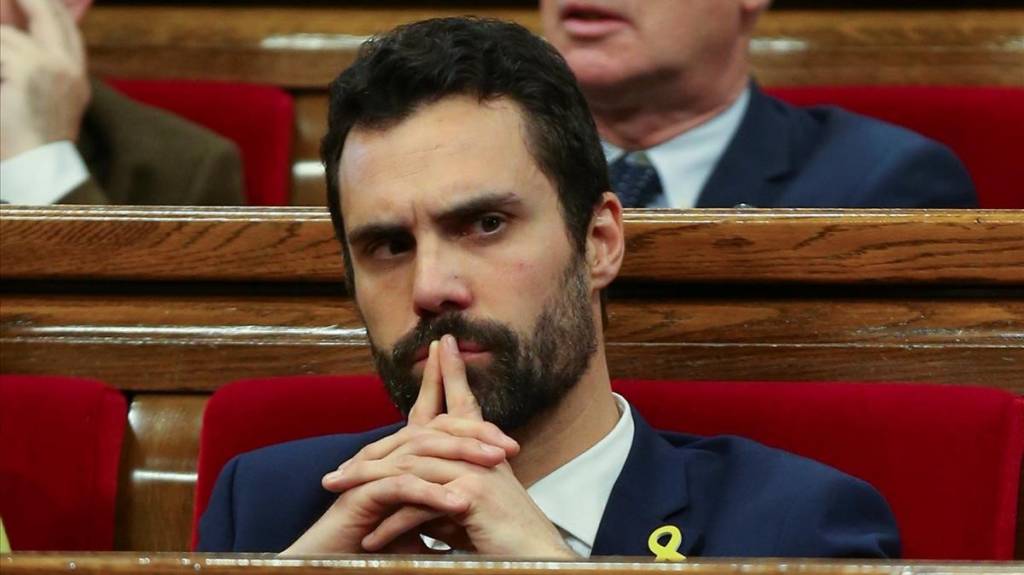 Roger Torrent (ERC) presidente del parlamento de Cataluña
