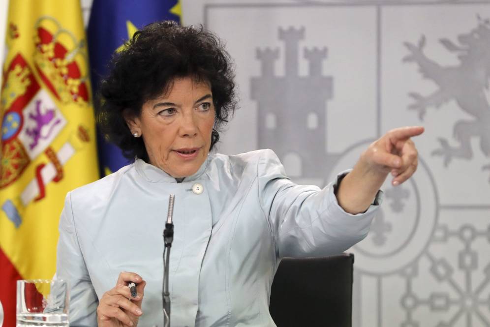 La ministra portavoz, Isabel Celaá, este viernes en la rueda de prensa tras el Consejo de Ministros.