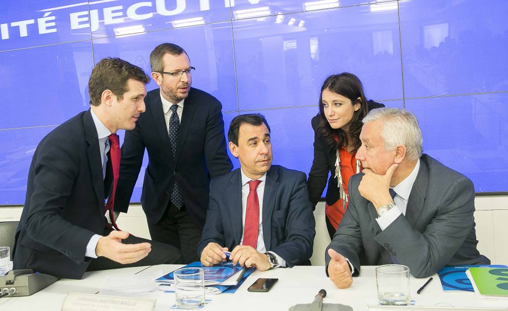 Maillo, rodeado de los hasta ahora vicesecretarios generales del PP