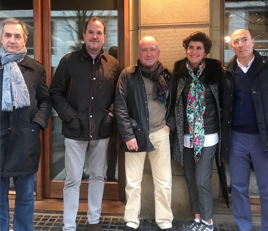 De izquierda a derecha: Luis López, Carlos Iturgaiz, Carmelo Barrio, María San Gil y Carlos Urquijo