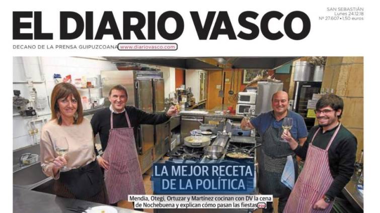 Portada de El Diario Vasco donde aparecen brindando Mendia y Otegi junto a Ortuzar