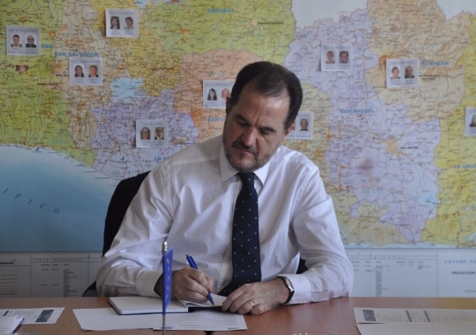 Carlos Iturgaiz: todavía se debe trabajar por cumplir la Constitución Española, porque en el P. Vasco no se cumple