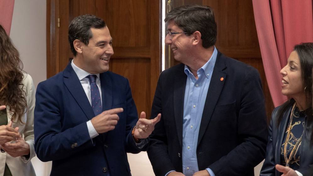 PP y Ciudadanos pactan que Vox esté en la Mesa del Parlamento andaluz y Juanma Moreno presida la Junta