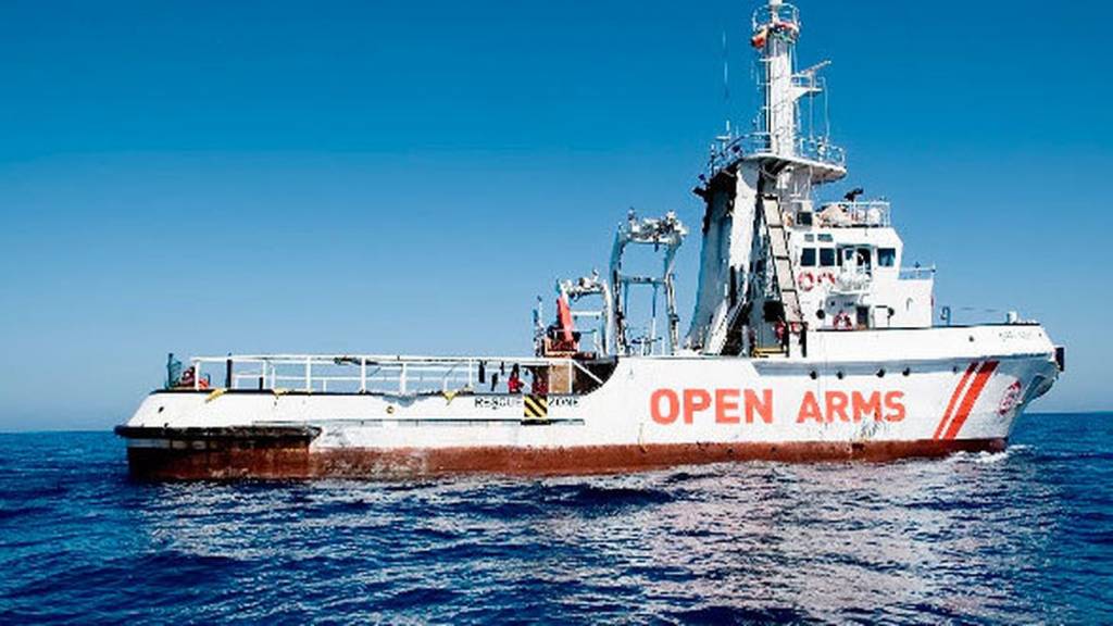 Panamá le quita la bandera de conveniencia a Aquarius Médicos sin Fronteras (esas banderas de alquiler no se las quitan ni a un Pablo Escobar, así que imaginen lo que hay)