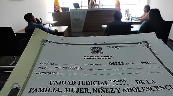 Prevaricación en los juzgados españoles en los pleitos de divorcio y por la custodia de los menores