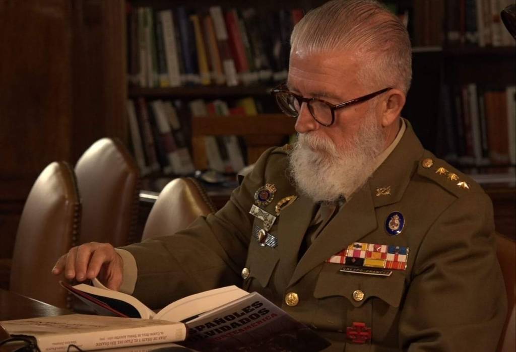 José Crespo publica su cuarto libro dedicado a Juan de Oñate