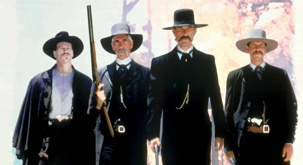 Earp, Sir Galahad, el de las Concertinas y las Camas Redondas