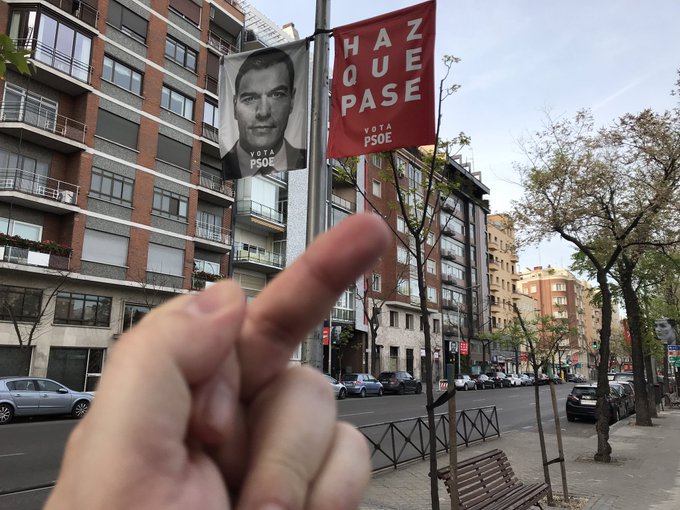 ¿Por qué callan todos?