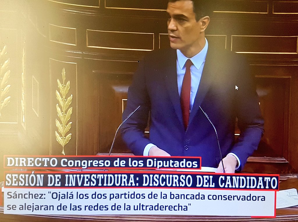 Sánchez el plagiario se presenta en el Congreso con el discurso propio del charlatán de feria.