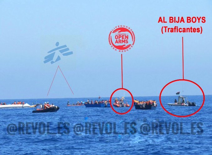 Open Arms junto a Médicos sin Fronteras y el grupo criminal Al Bija Boys