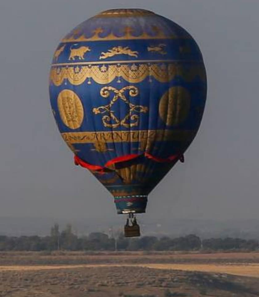 Aranjuez es el lugar de España donde se realizó el primer vuelo en globo aerostático en 1784, el conocido globo Montgolfier