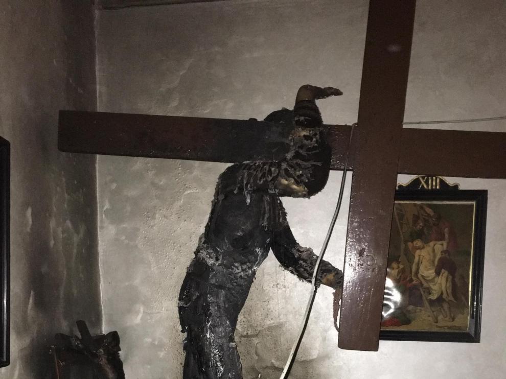 El fuego ha provocado daños importantes en la talla del Nazareno