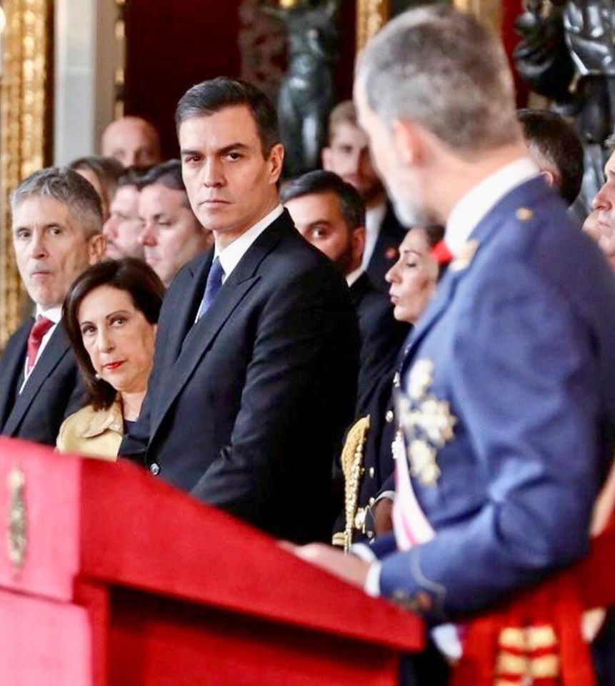 La foto es impagable