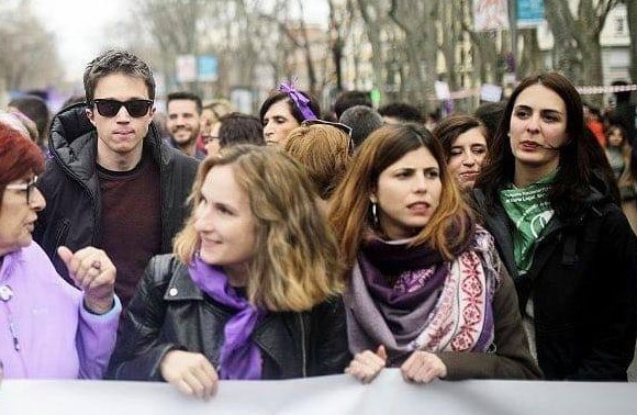 Resulta difícil de entender que todavía haya gente que se crea las mentiras y trolas del comunismo