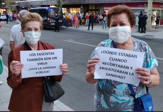 A nadie más le parece que es más patriota defender la sanidad publica antes que exhibir una bandera