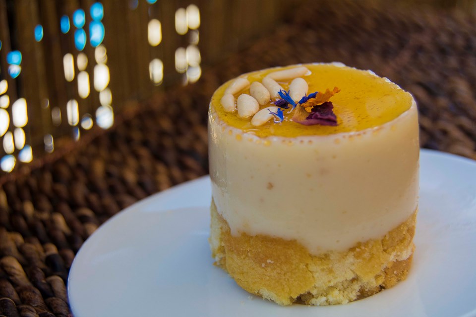 Tartita de queso y miel. Imagen y Realización de Rodolfo Arévalo