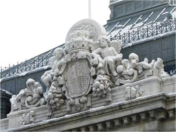 Banco de España Hay que ver qué cosas tiene la Memoria Histórica: Los demócratas tolerantes, llenos de talante, Zapatero, Sánchez e Iglesias no tienen contemplaciones con los símbolos que son parte de la historia de España y Franco, el intolerante y fascista, sí mantuvo este, entre otros muchos.