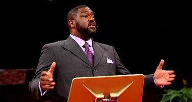 El doctor Voddie Baucham afirma que Black Lives Matter es una ideología venenosa