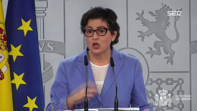 Gracias a la gestión de la ministra de Exteriores, España se reduce más por Gibraltar