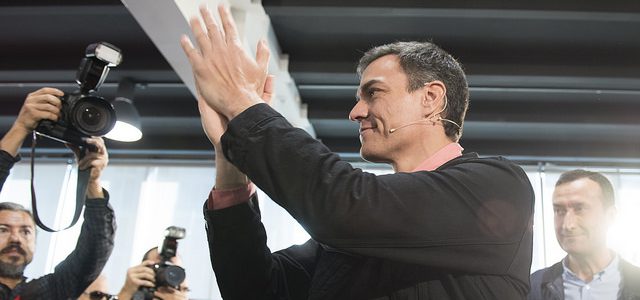 Un gobierno paralizado por la corrupción es un lastre para nuestro país. Tuit de Crítico y Rebelde
