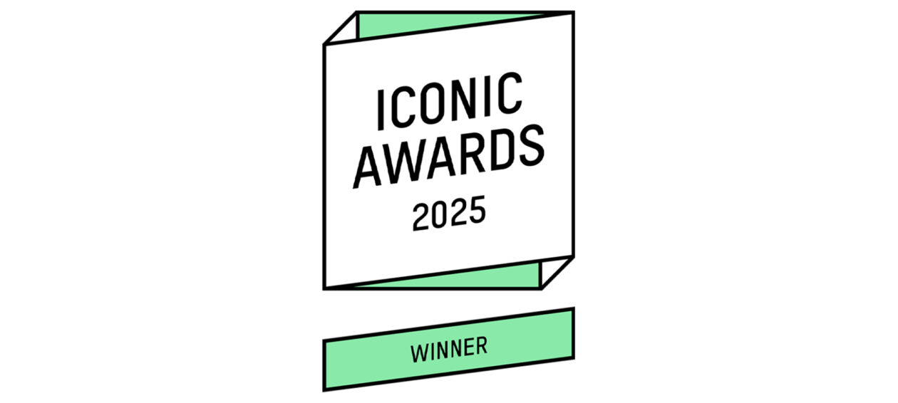 Iconic awards 2025 logo weiß left right aligned 02