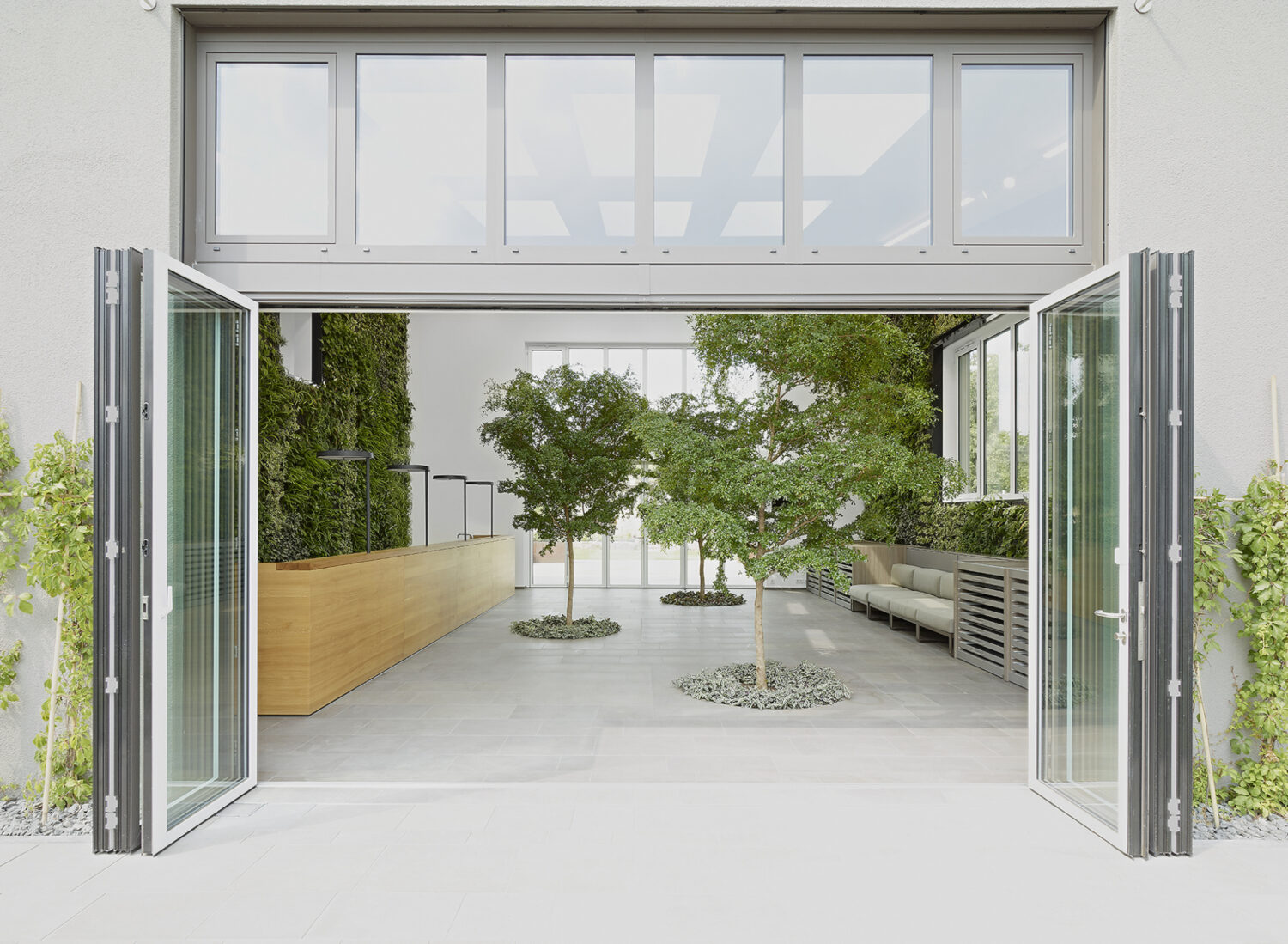 Neubau Buero Empfangs Und Ausstellungsgebaeude Gramenz Gmb H 01