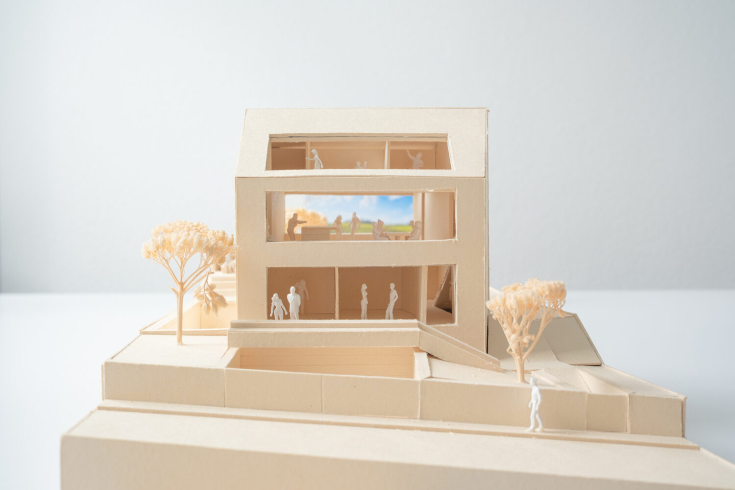 Haus d big centered image 02