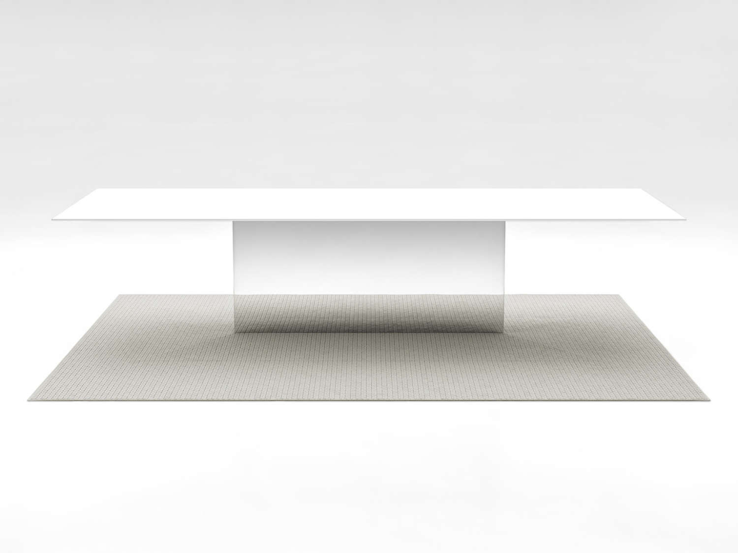 Tisch Wiesbaden 5