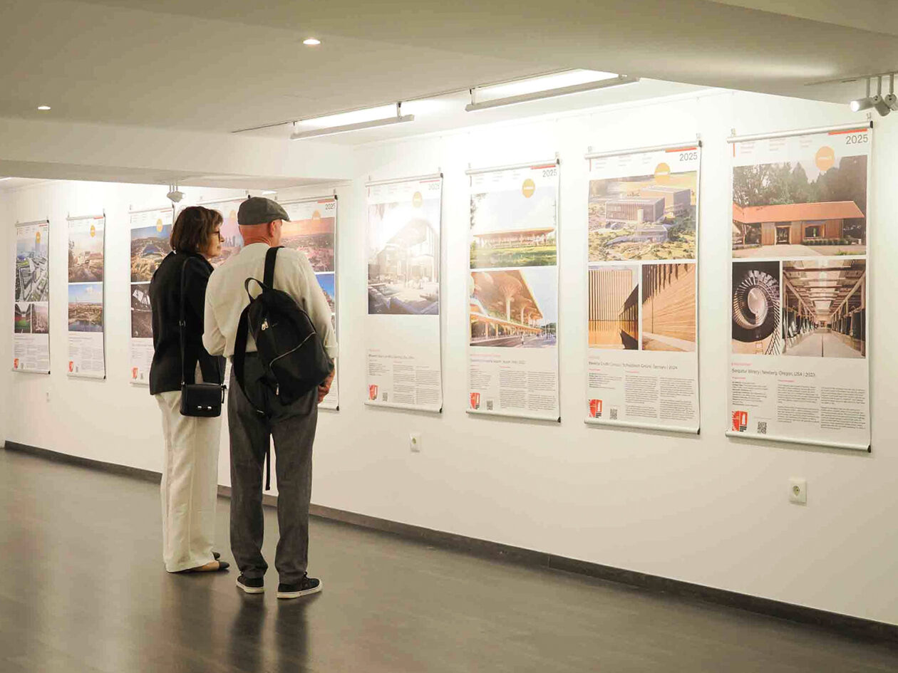 The city and the world 03