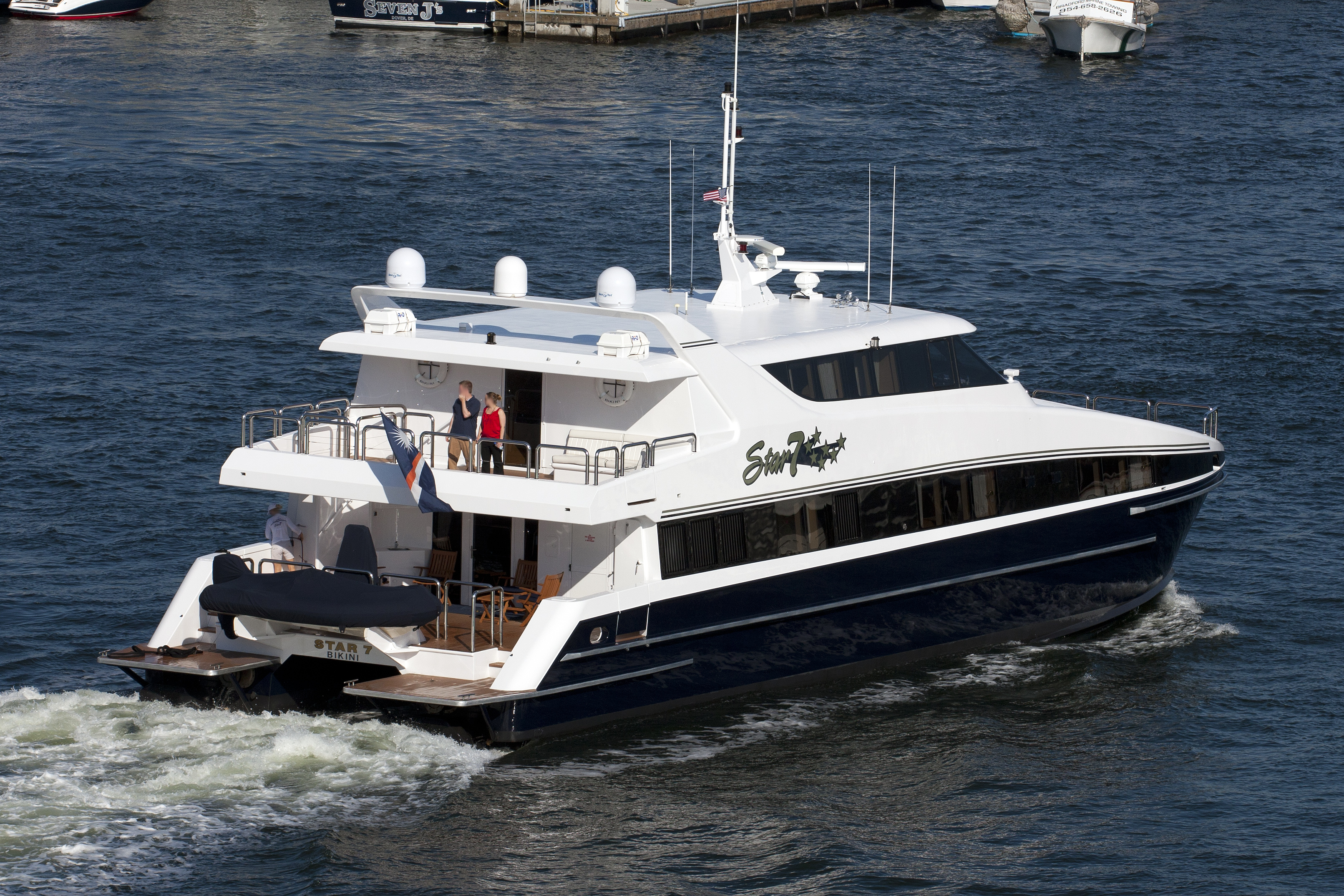  Marquet、YACHTS、海外版超希少レゾネ、新品額付 Just J's yacht (Royal Hakvoort Shipyard, 61m, 2016)