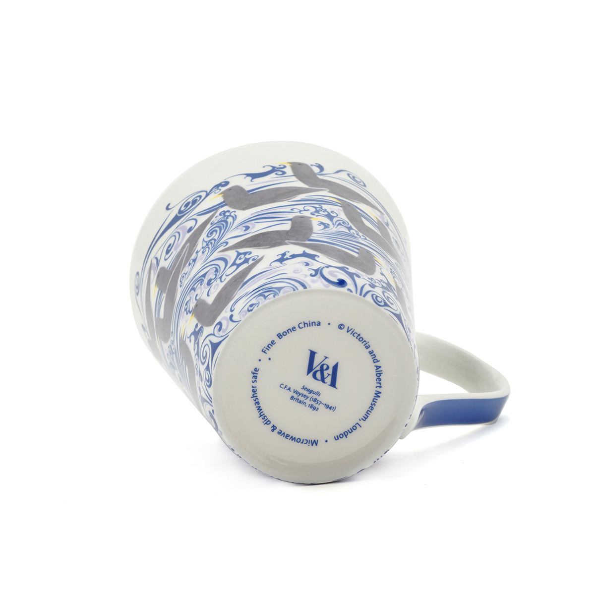 Seagulls fine bone china mug in gift box