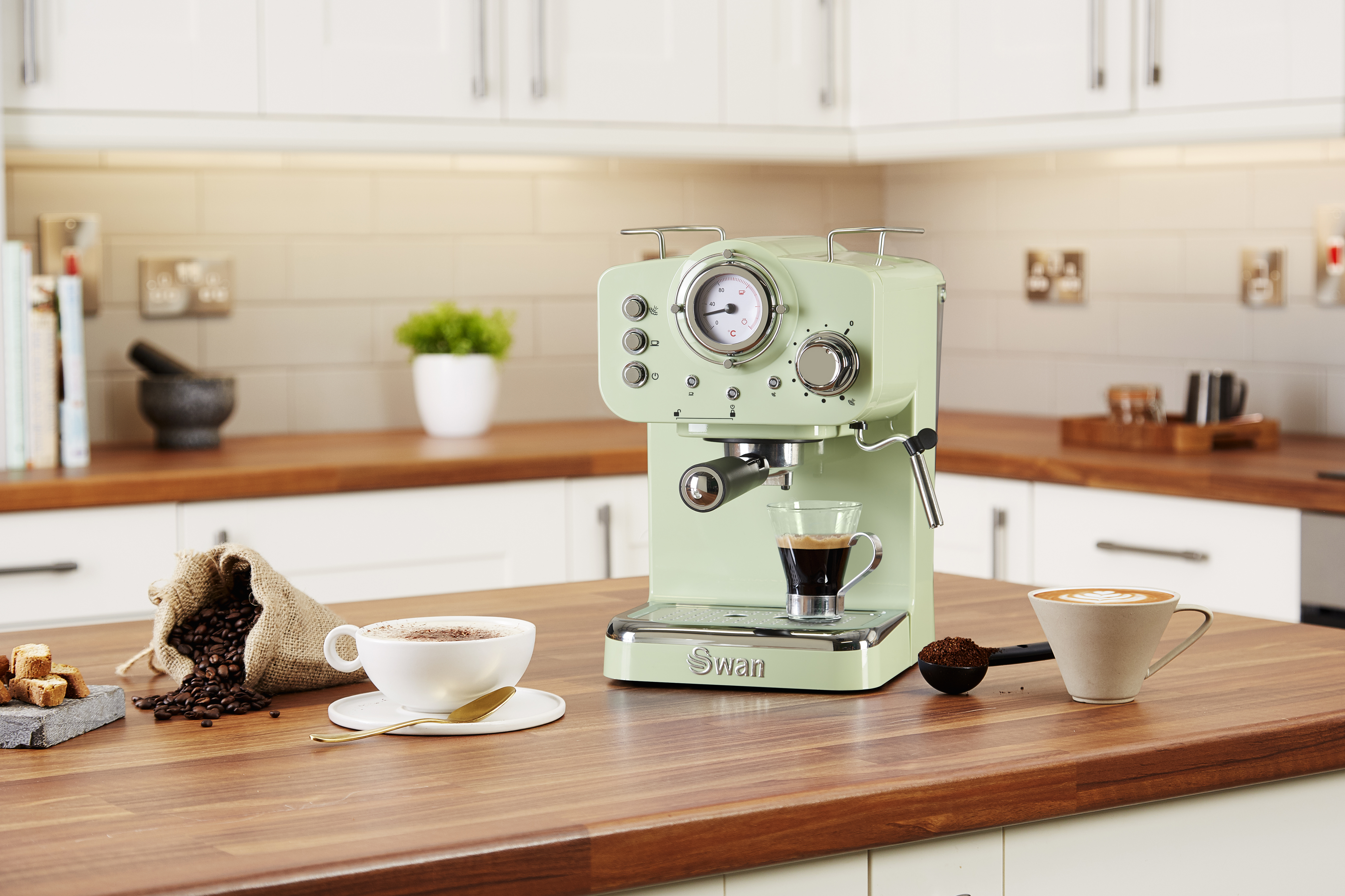 Swan Pump Espresso Coffee Machine 