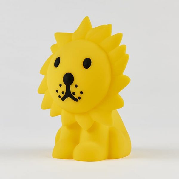 lion-first-light-2