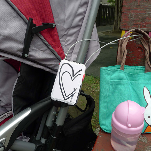 Strollerlock_heart_2_600x600