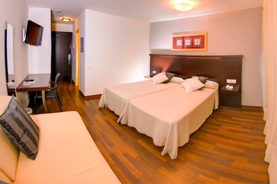 julio en Matalascañas 7 noches en hotel de 4* en pension completa