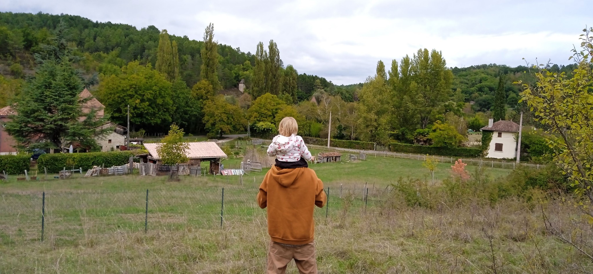 Cabane en paille pour mains d'argiles - Ulule