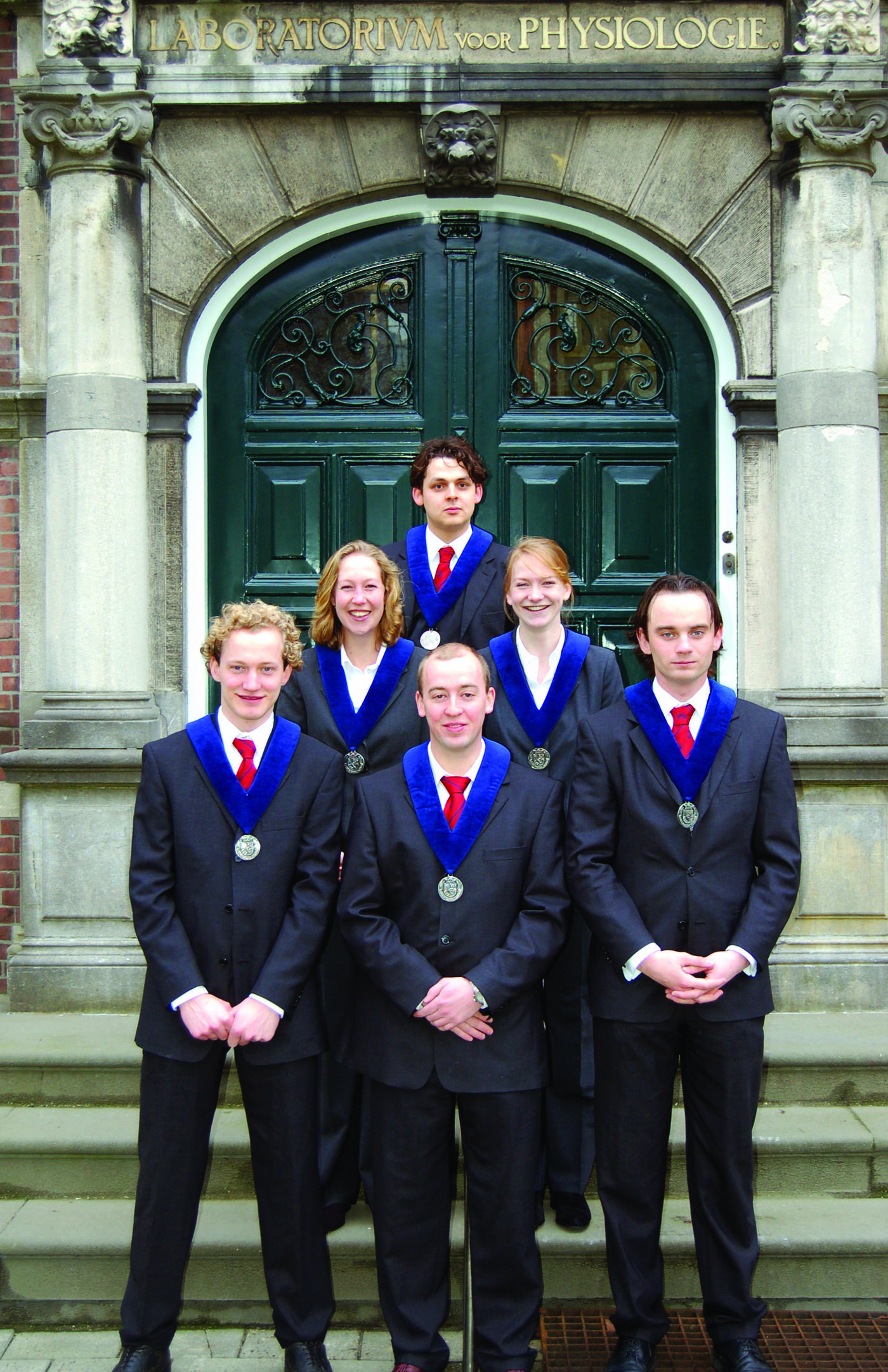 2004-2005_Bestuur.jpg