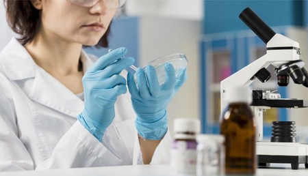 La “baja” expresión de PD-L1, TROP2 y HER2 en el cáncer de mama triple negativo temprano (TNBC): una oportunidad para reducir el tratamiento.