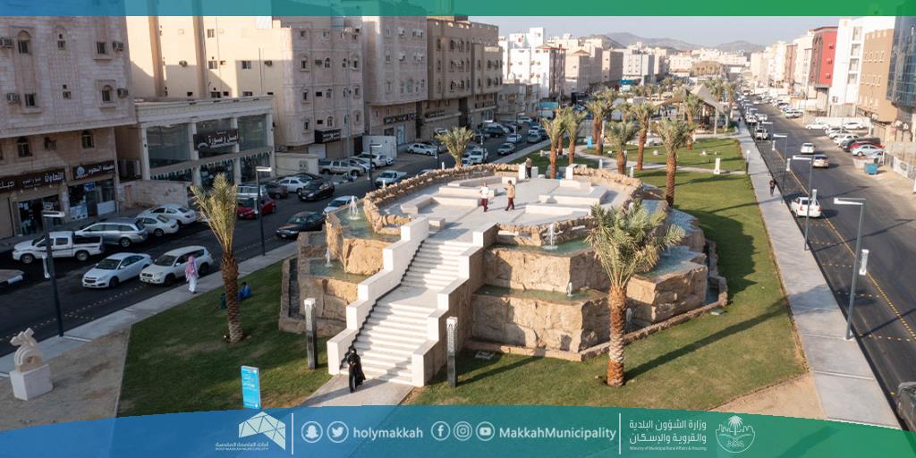 أمين مكة المكرمة يفتتح مشروع ممشى زينب الهلالية بحي الشوقية