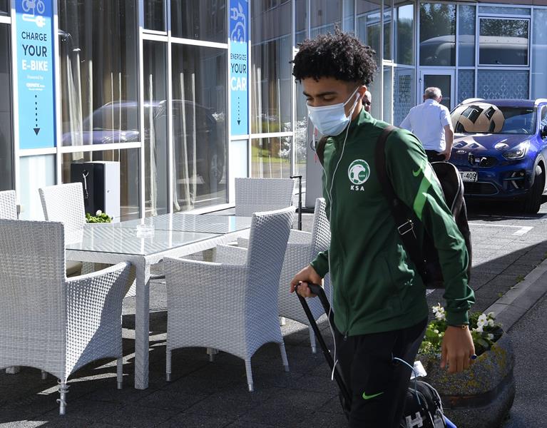 بعثة الأخضر الشاب تحط رحالها في كرواتيا لإقامة معسكر إعدادي (صور)