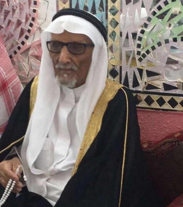 مكة: تسعيني يحتفل بعقد قرانه بحضور أبنائه وأحفاده.. ويعلن: هكذا سأبدأ حياتي القادمة (صور)