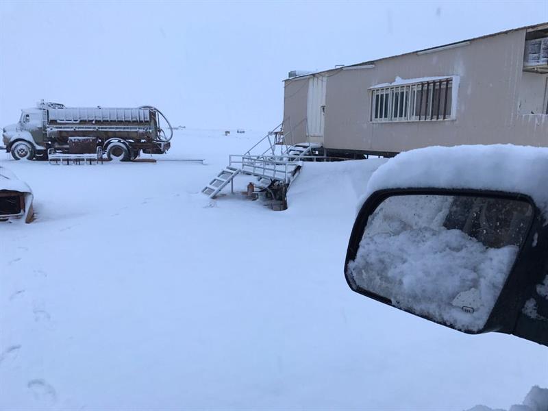 صور وفيديوهات لمناظر الثلوج الخلابة وهي تغطي مسطحات المناطق الشمالية