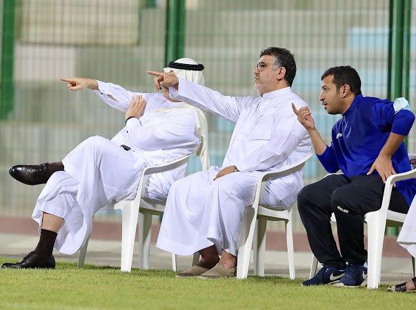 أمير منطقة عسير يُحفز لاعبي أمير منطقة عسير يُحفز لاعبي