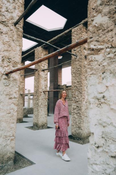 بعد توقيع كتاب 