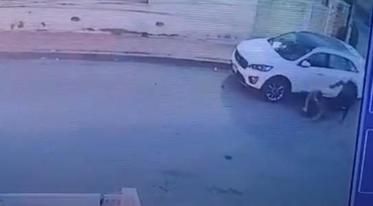 لحظة اغتيال ضابط بالمخابرات العراقية 