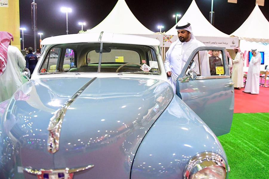 بالصور.. بالصور..