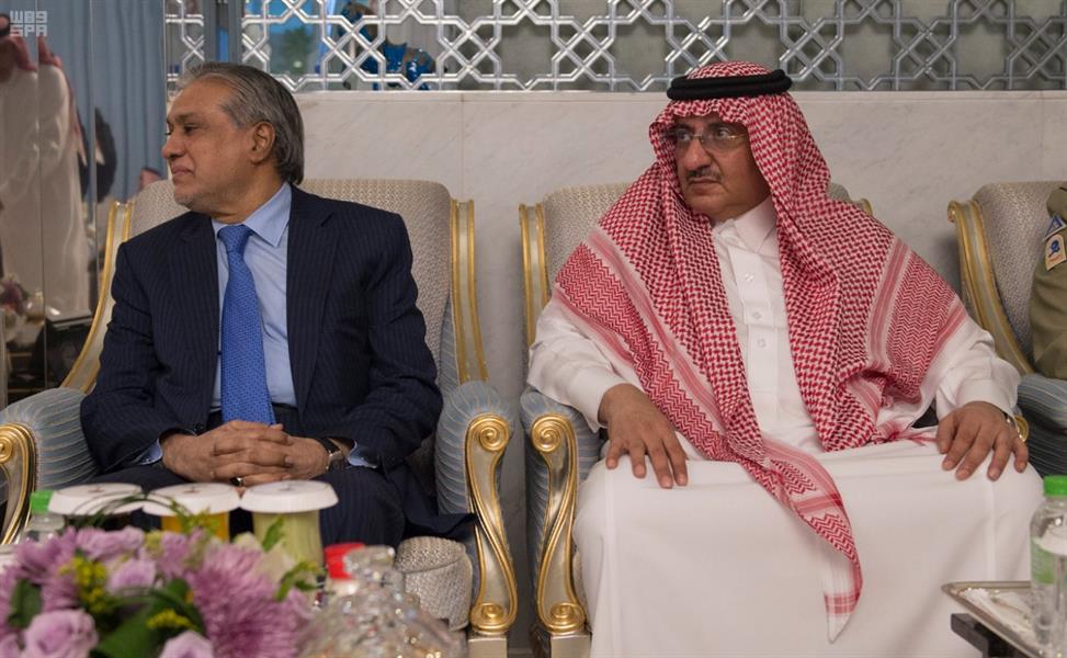 خادم الحرمين الشريفين يستقبل رئيس وزراء باكستان