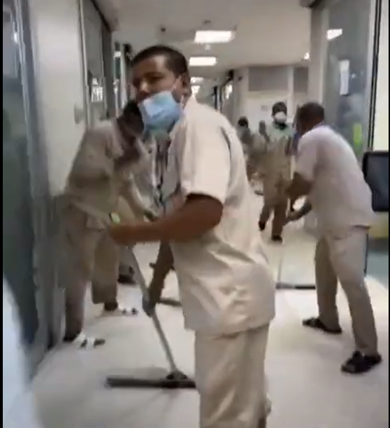 أخبار 24 بعد أمطار مكة.. تسرب المياه لداخل غرف التنويم بمستشفى أخبار 24 بعد أمطار مكة.. تسرب المياه لداخل غرف التنويم بمستشفى